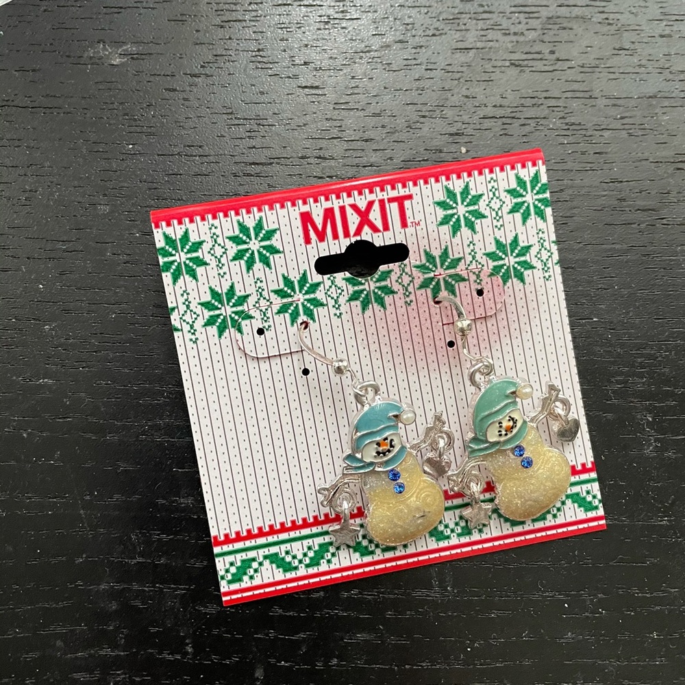 New snowman Christmas earrings